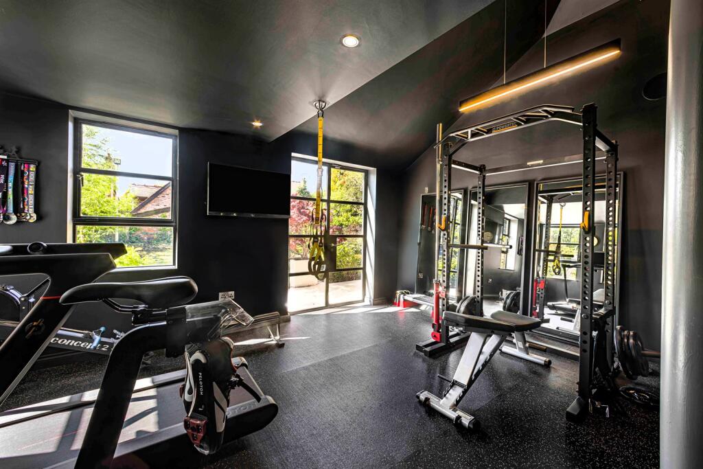 5 bedroom detached house for sale in Alan Drive, Hale, WA15